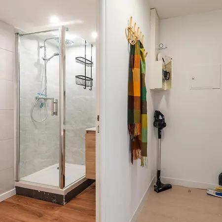 L'evain - 800m Centre - 850m Gare شقة