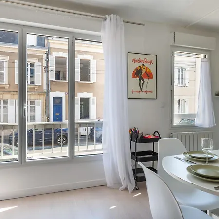 شقة L'evain - 800m Centre - 850m Gare *